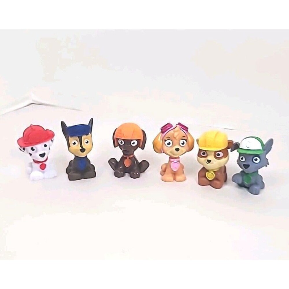 PAW PATROL Snow Mini Figures Lot of 6
